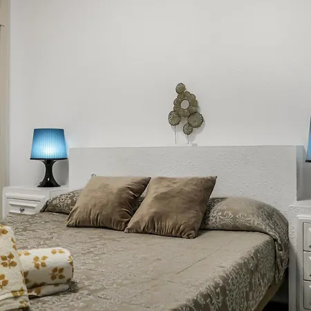 Apartment Stylish Retreat Palmas